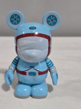 Disney Vinylmation 3" Tomorrowland Space Suit – Park Series 4 by Maria Clapsis